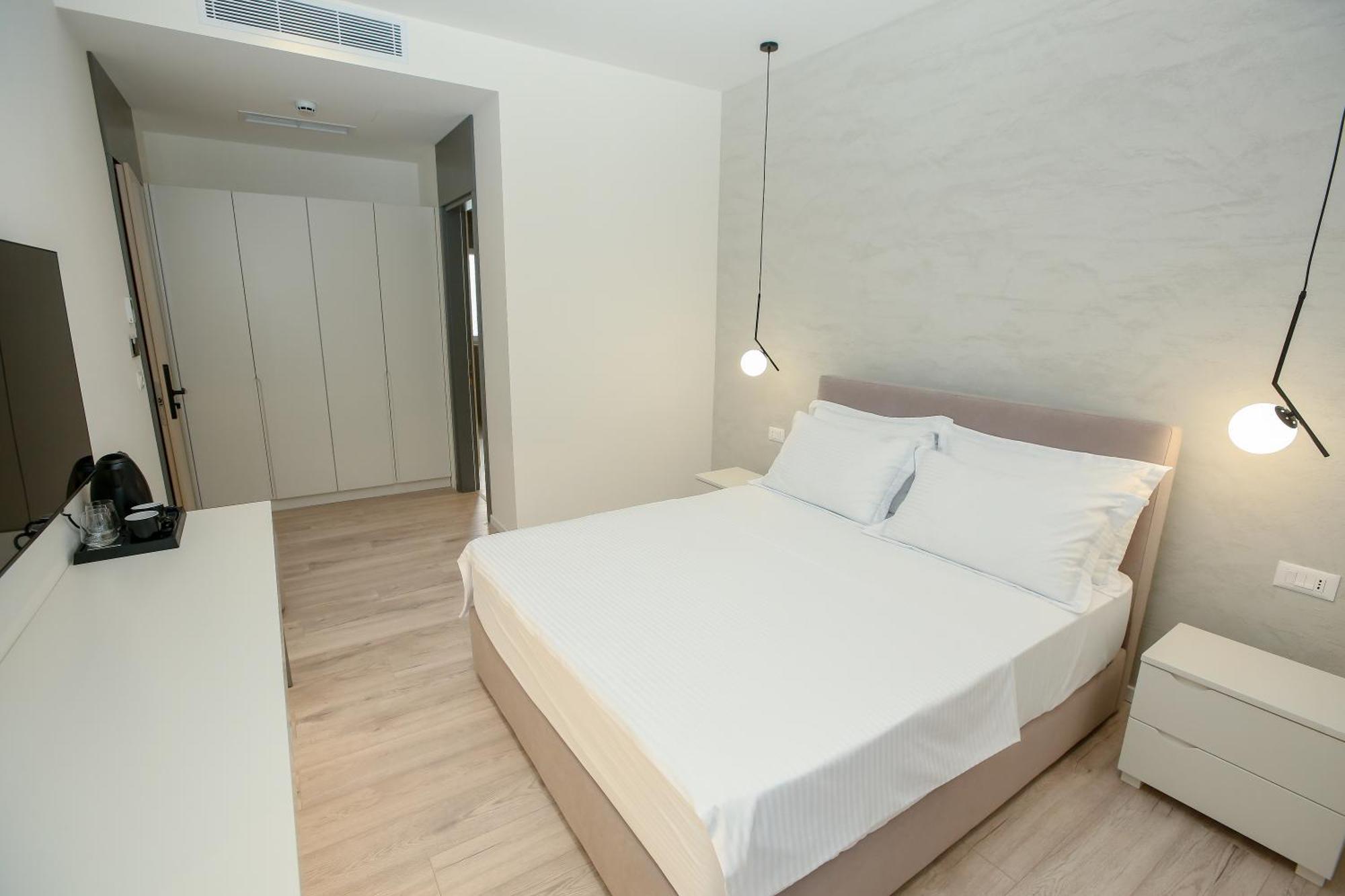 Nos Luxury Rooms Shkodër Exterior foto